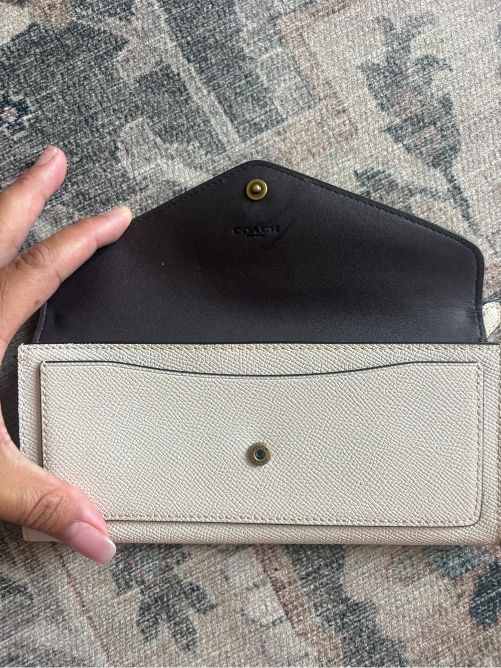 Coach Wyn Soft Wallet In Colorblock - Picture 5 of 7